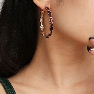 *DEETTA* Gold x Red Rhinestone Fashion Earrings